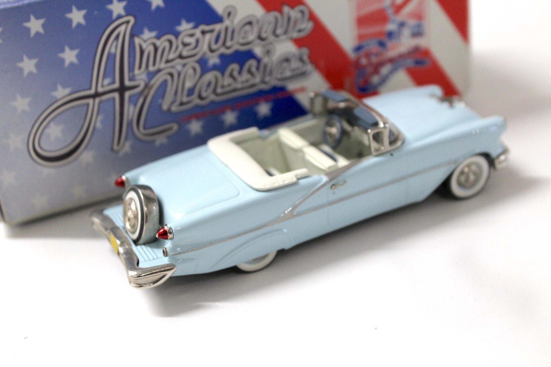 1:43 American Classics 43rd Avenue Oldsmobile 1956 Super 88 Open blue