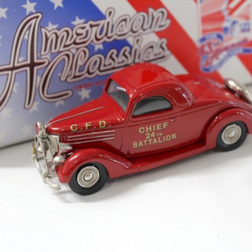 1:43 American Classics 43rd Avenue 1936 Ford 3 Window Fire Chief red