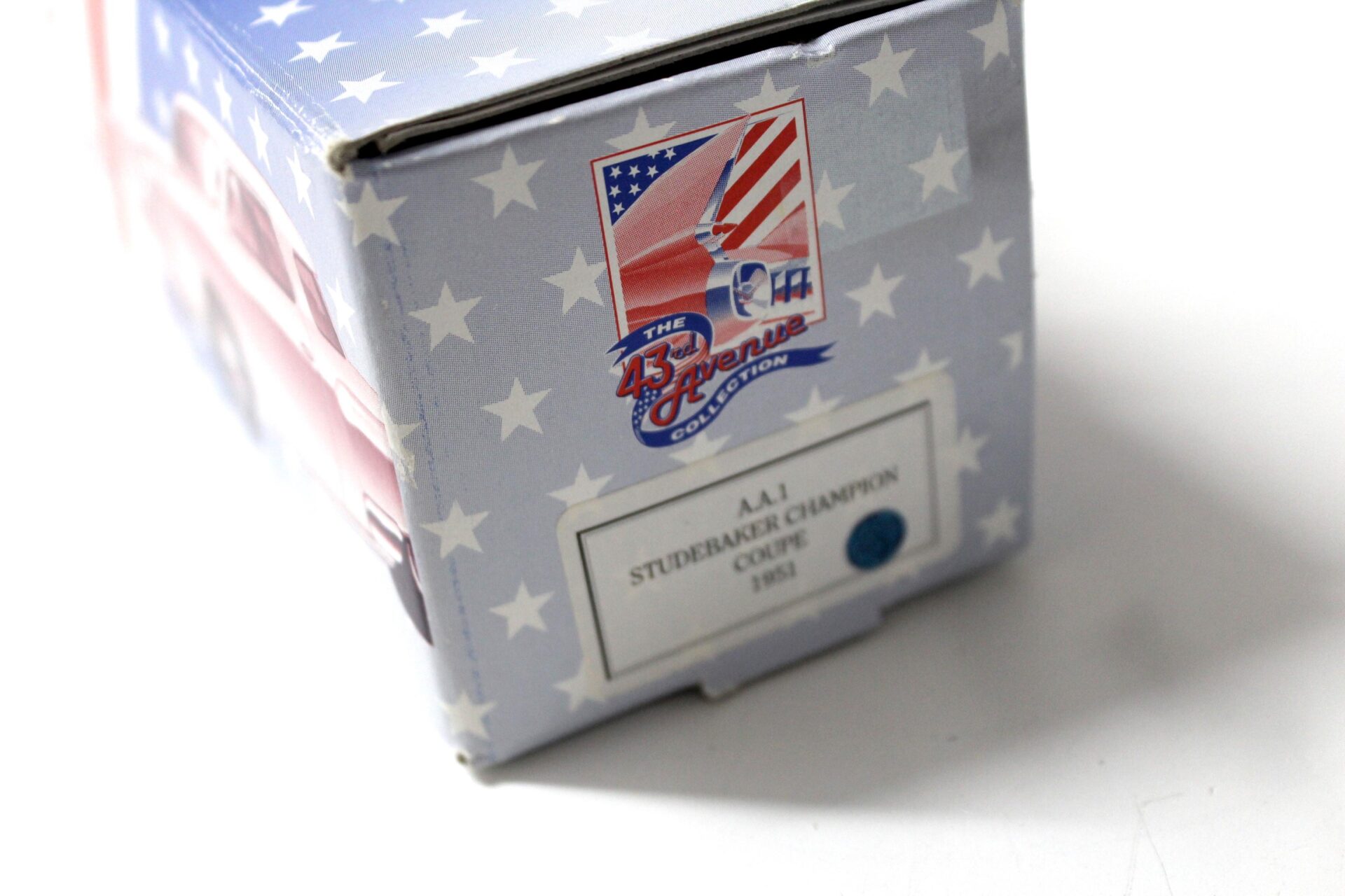 1:43 American Classics 43rd Avenue 1951 Studebaker Champion Coupe blue