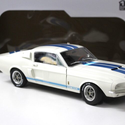 1:18 Solido 1967 Ford Mustang Shelby GT500 Coupe white/ blue stripes