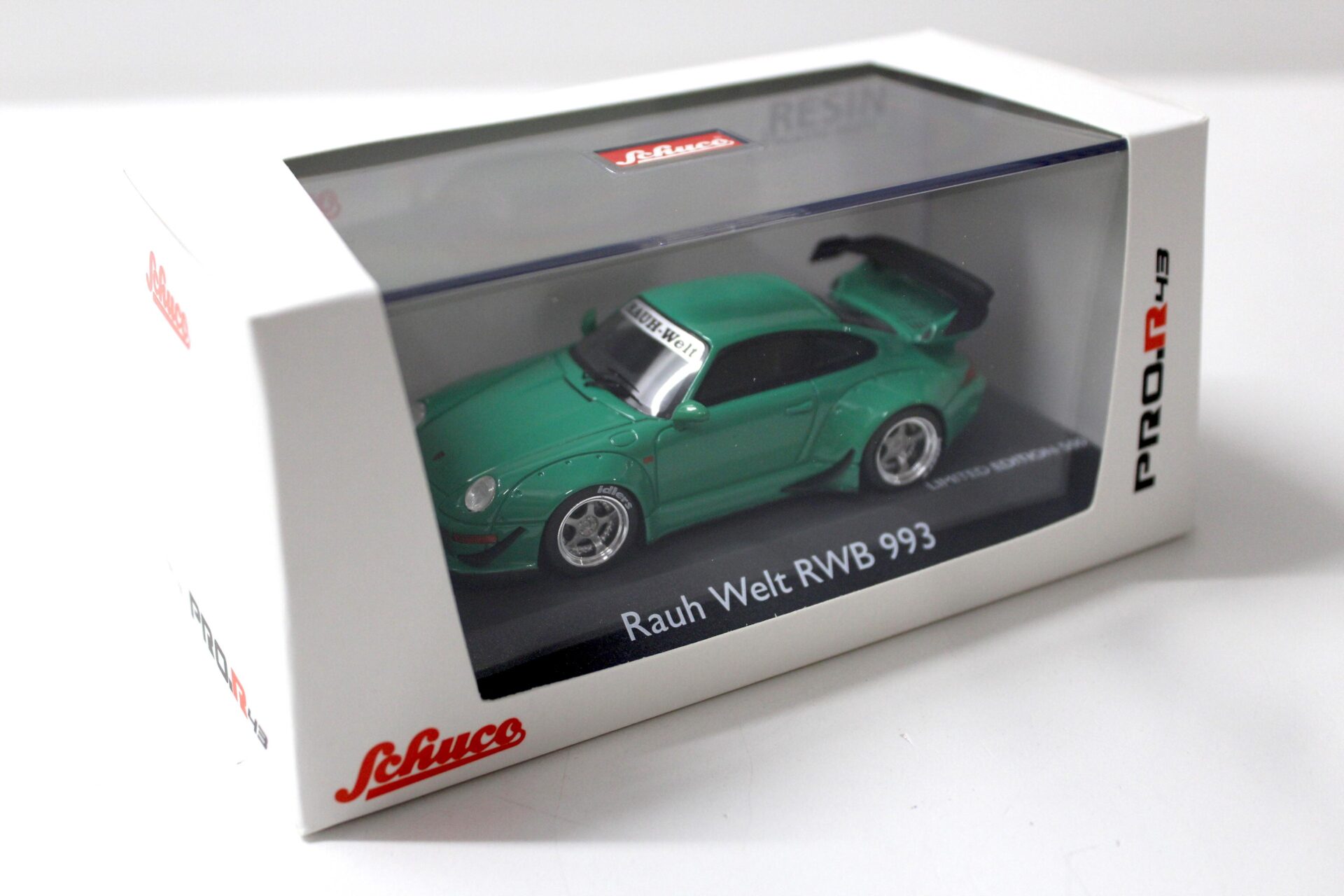 1:43 Schuco Porsche 911 (993) RAUH-Welt RWB 993 green