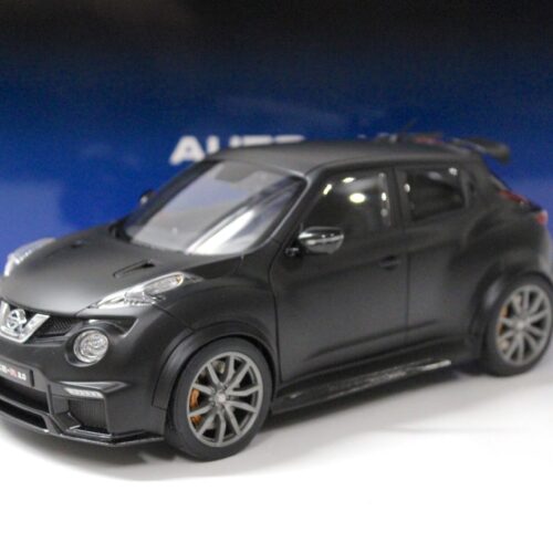 1:18 AUTOart Nissan Juke R 2.0 matt black 2016