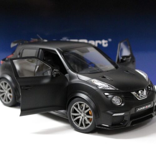 1:18 AUTOart Nissan Juke R 2.0 matt black 2016