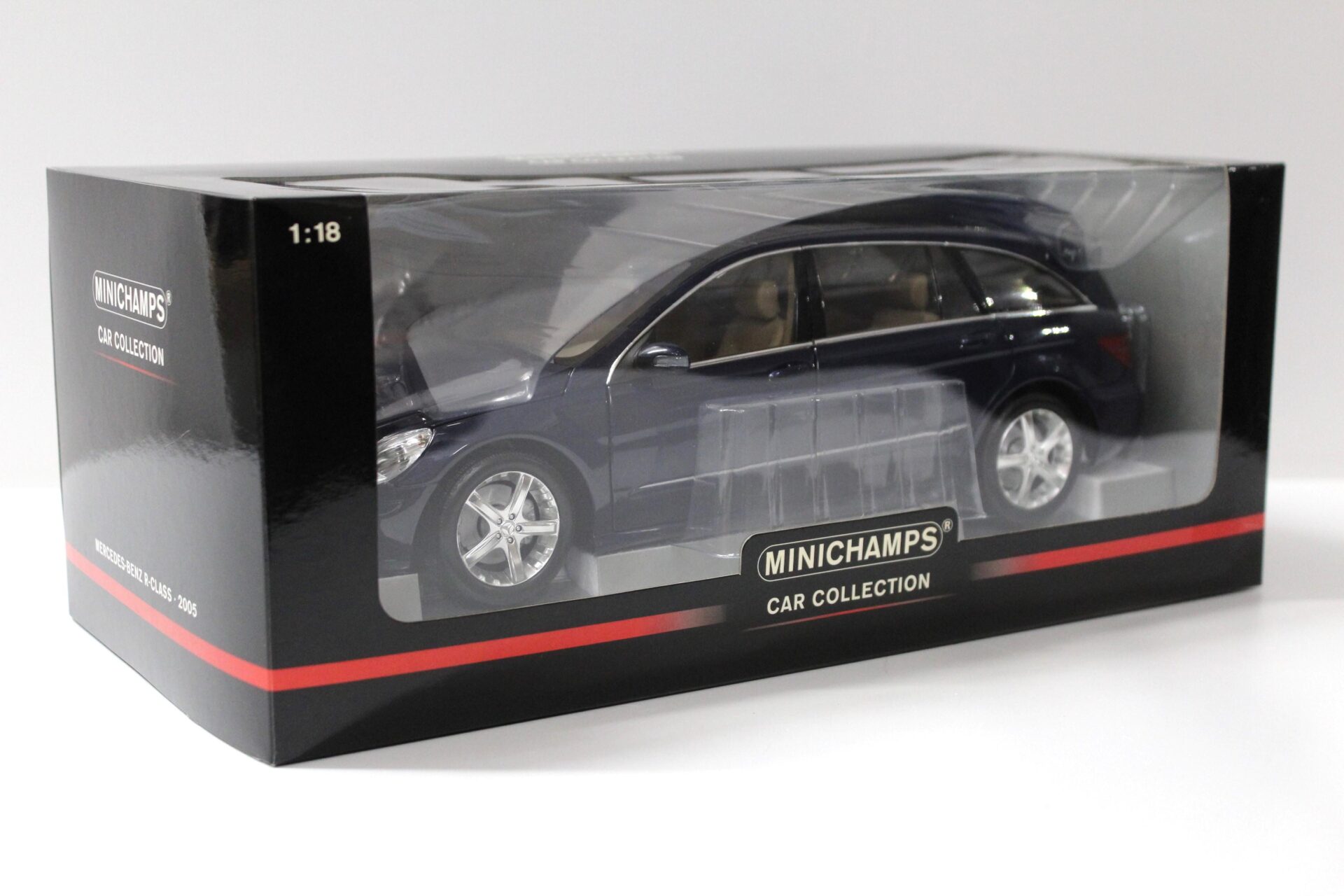 1:18 Minichamps Mercedes R-Klasse 2005 dark blue metallic