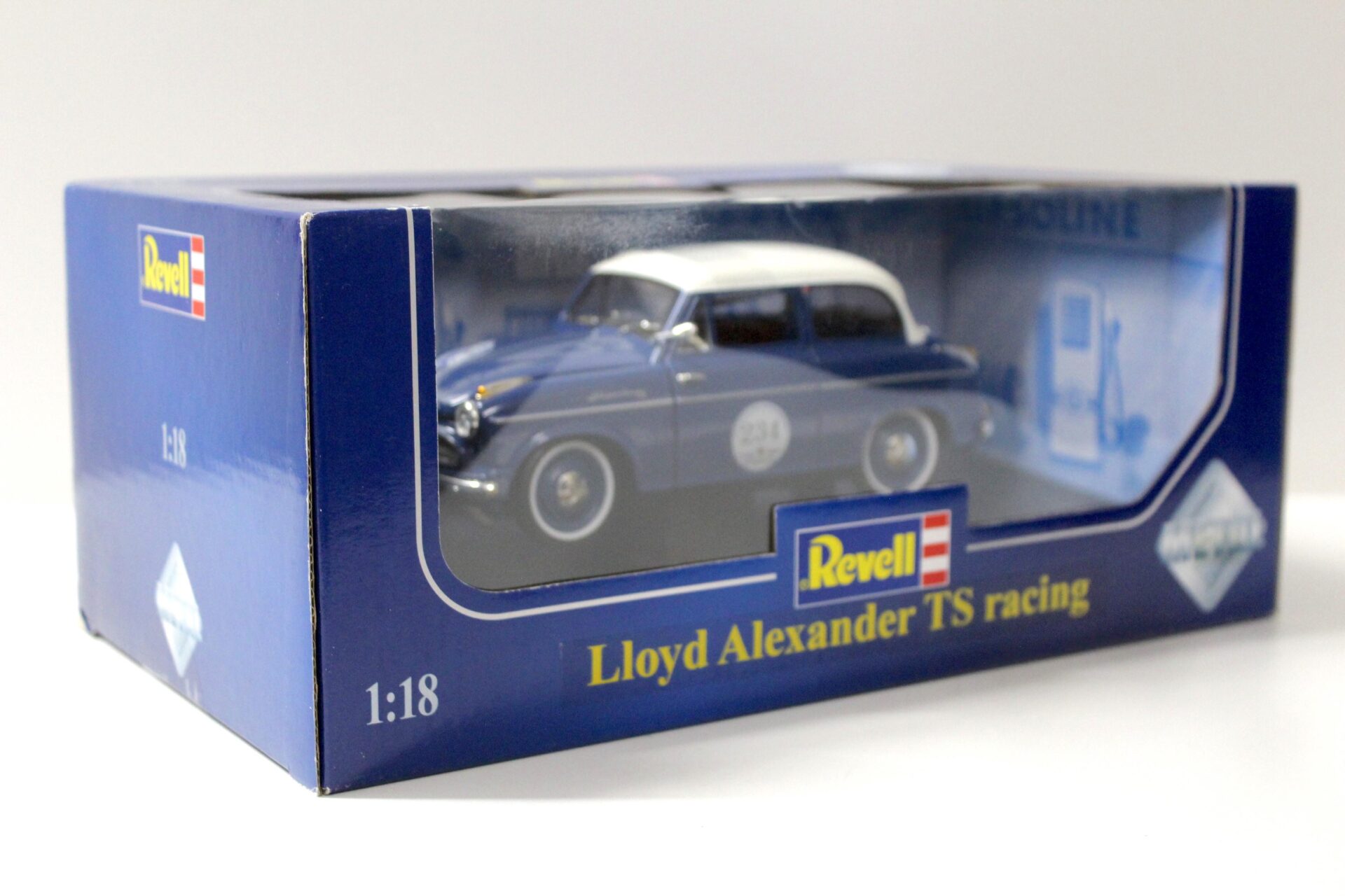 1:18 Revell Lloyd Alexander TS Racing blue #234