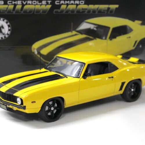 1:18 ACME 1969 Chevrolet Camaro Z28 Coupe Yellow Jacket / black stripes