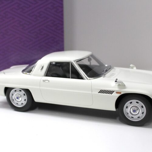 1:12 Kyosho Mazda Cosmo Sport Coupe white