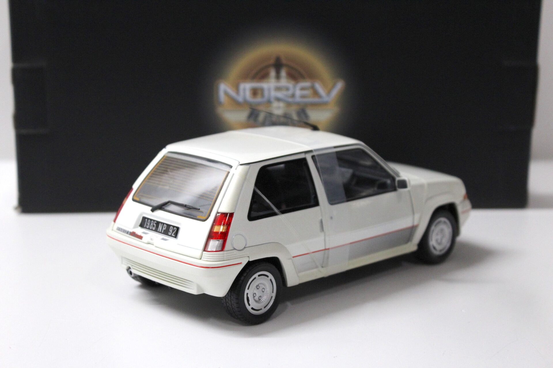 1:18 Norev Renault 5 GT Turbo white metallic