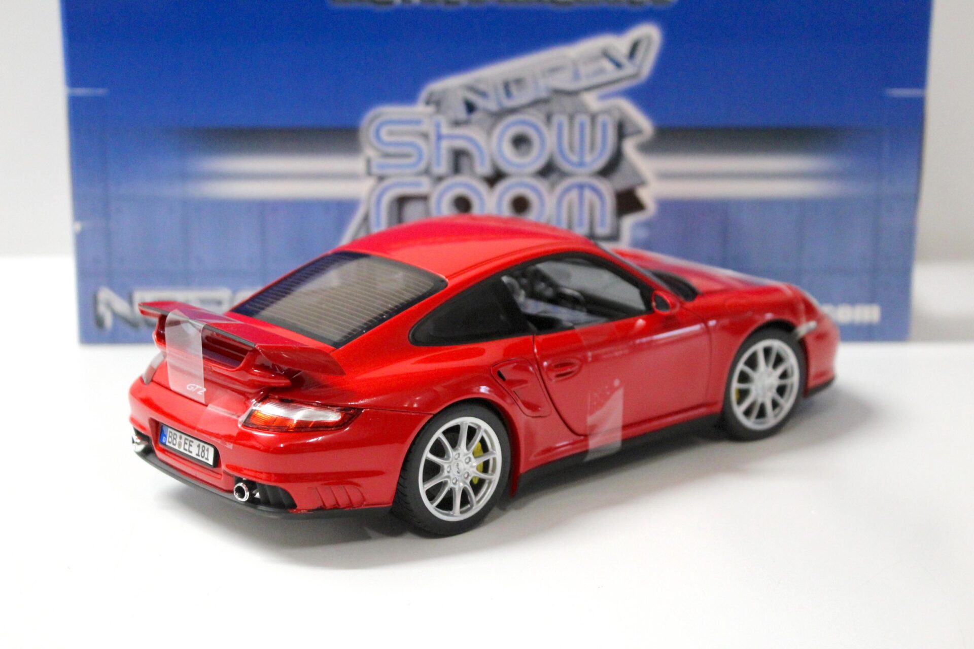 1:18 Norev Porsche 911 (997) GT2 red 2007