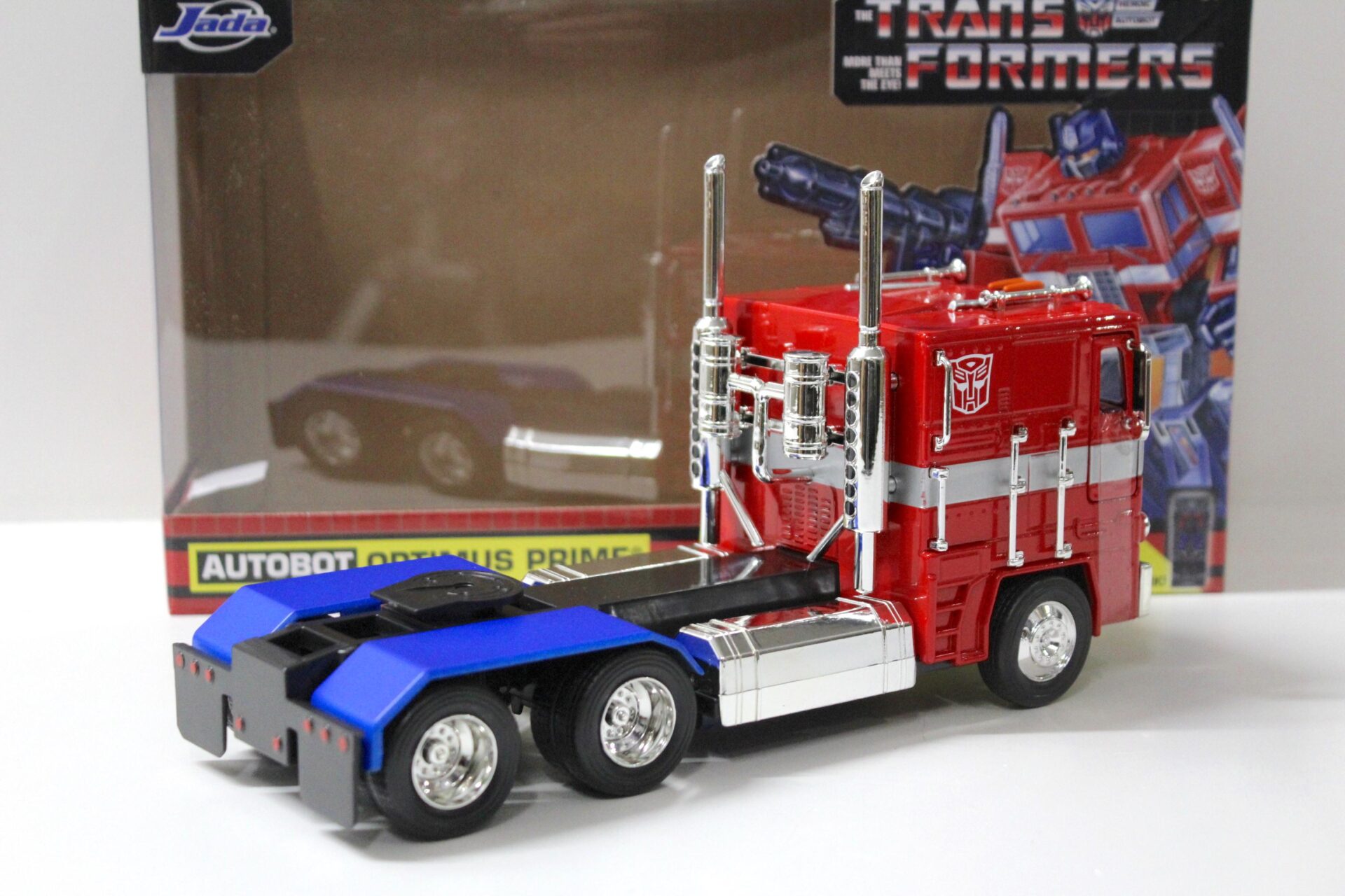1:24 Jada Toys Transformers G1 Autobot Optimus Prime red