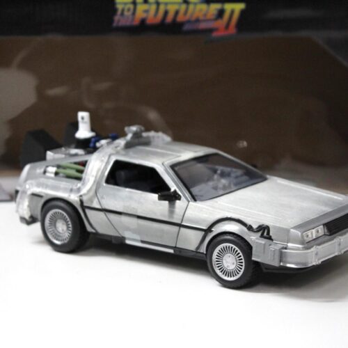 1:24 Jada Toys Delorean DMC-12 Time Machine Back to The Future II - Image 2