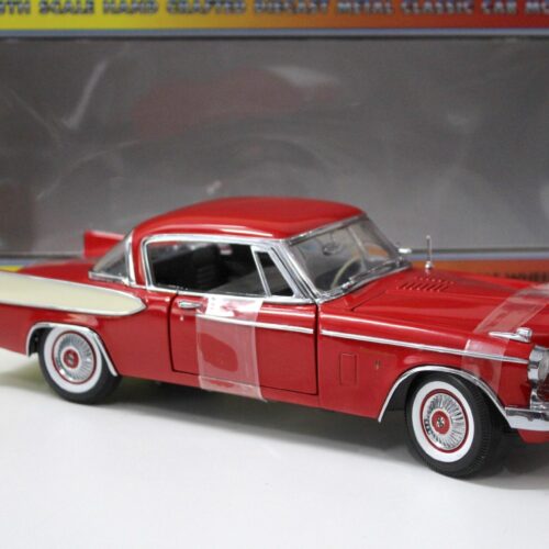 1:18 Motor City Classics 1957 Studebaker Golden Hawk Apache red