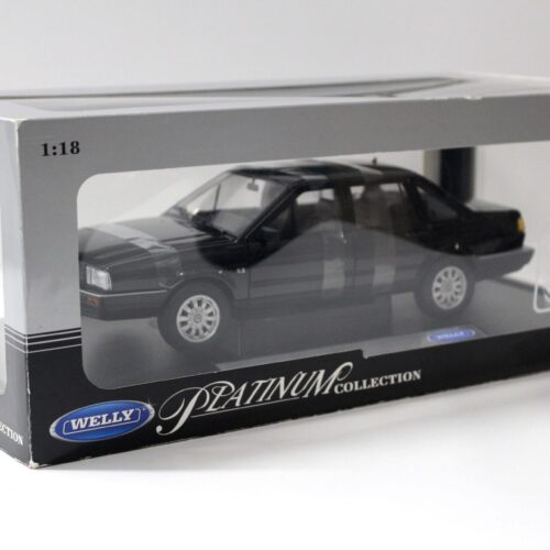 1:18 Welly VW Santana Passat B2 Stufenheck black