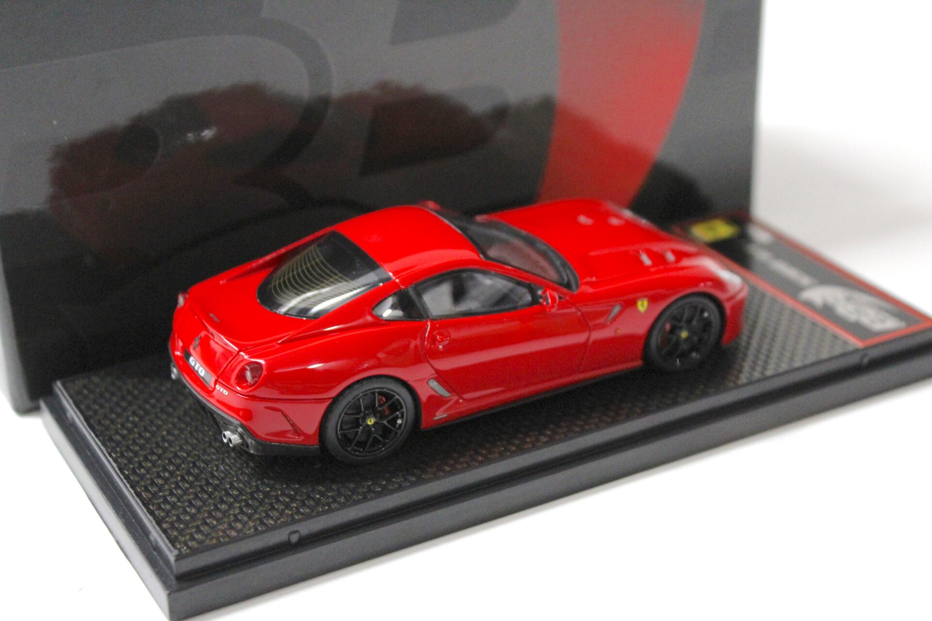 1:43 BBR Ferrari 599 GTO Rosso Corsa red / black wheel Limited 32 pcs.