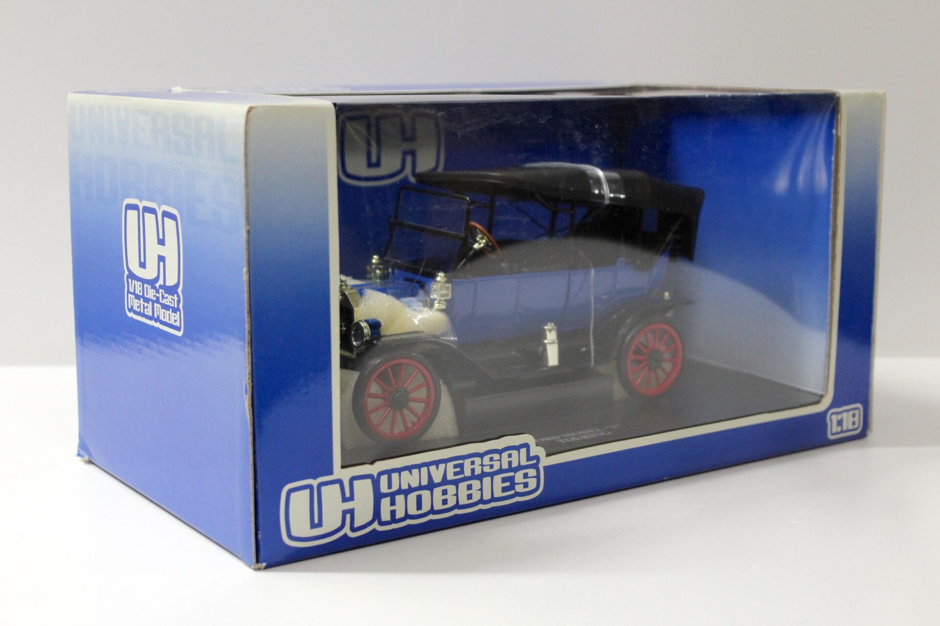 1:18 Universal Hobbies UH Ford Model "T" Touring Soft Top blue 1913