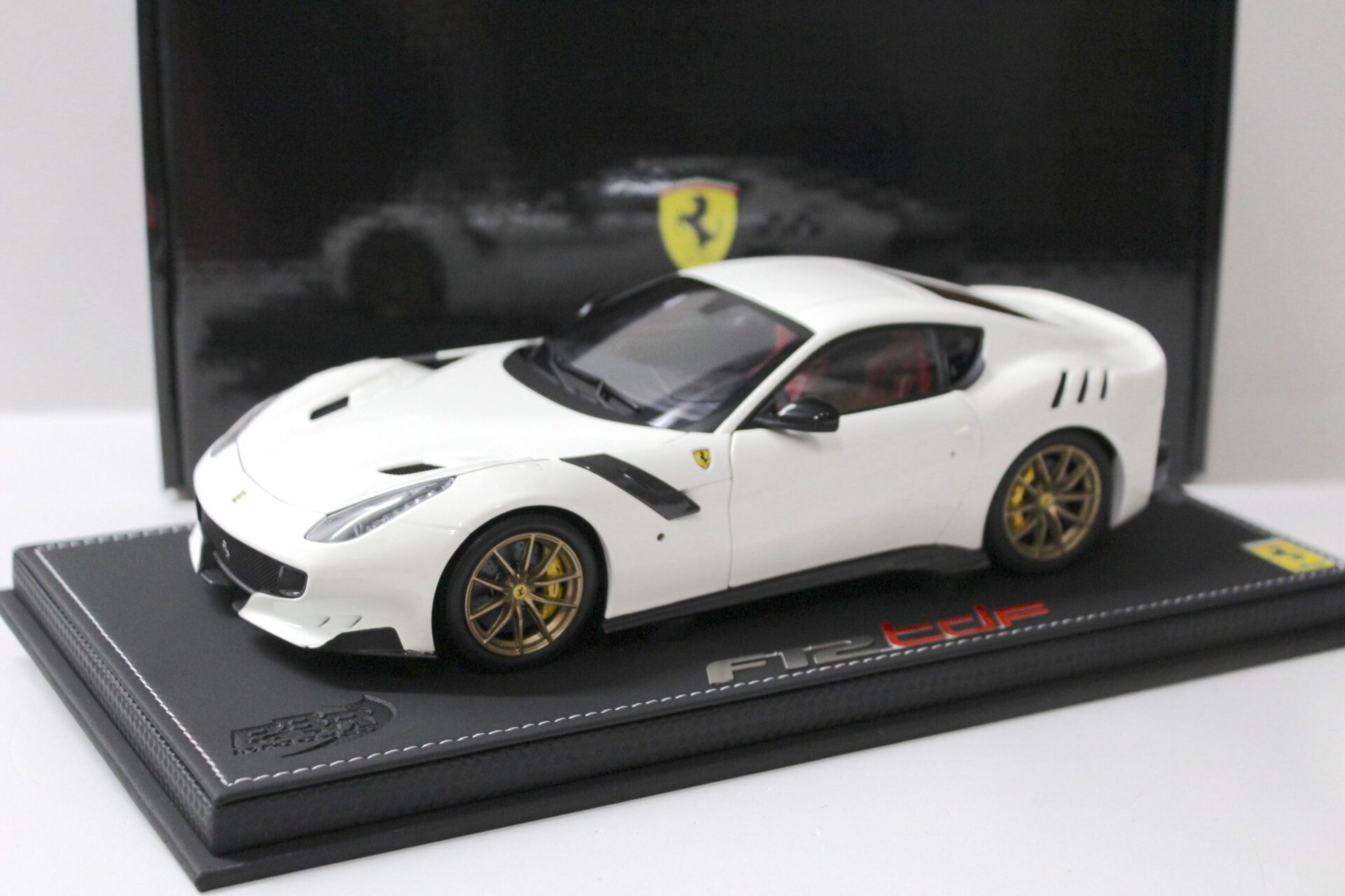 1:18 BBR Ferrari F12 TDF Avus white/ gold wheel FULL OPENING Limited 30 pcs.