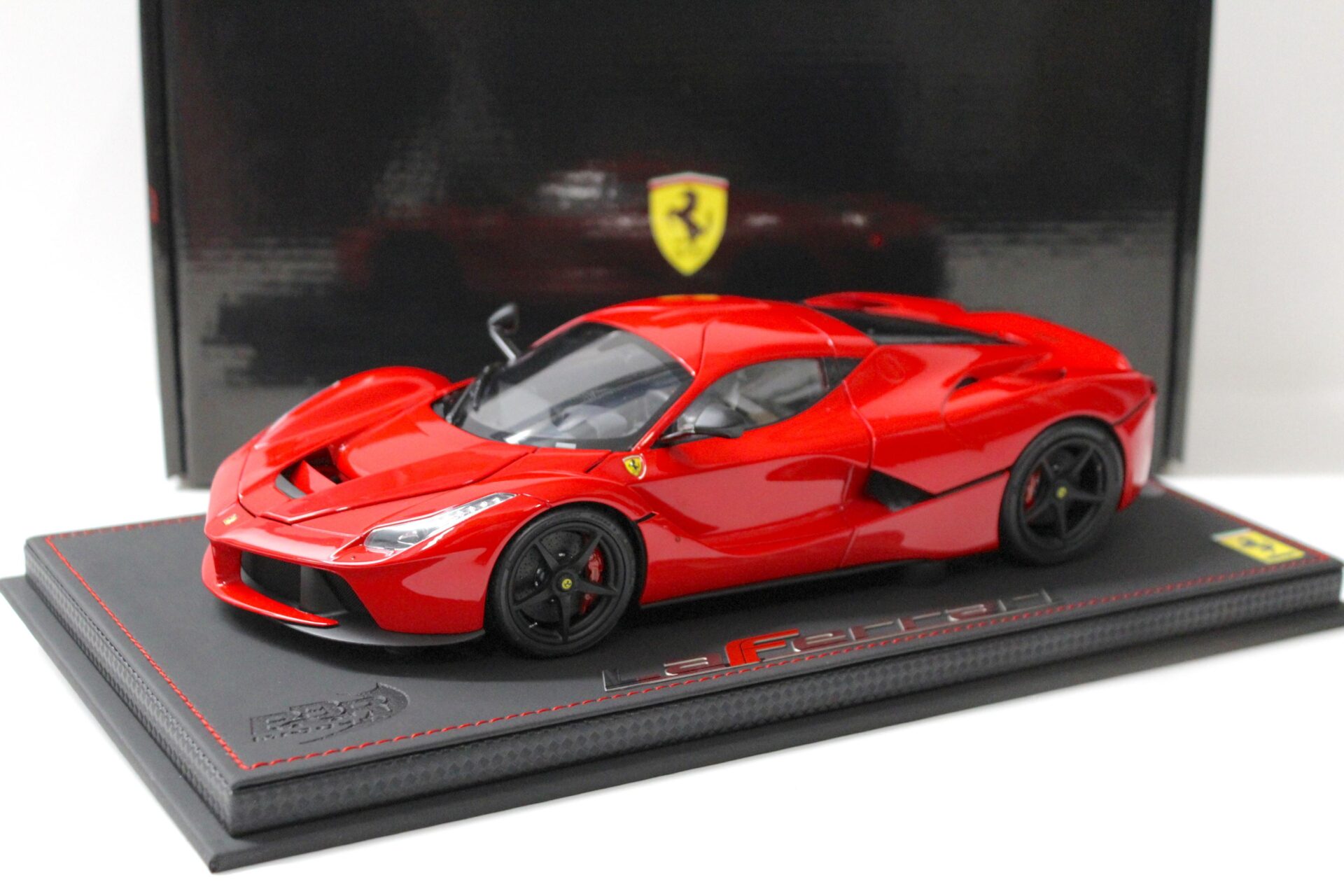 ID 54975 orig 1.jpg 1:18 BBR Ferrari LaFerrari Rosso Corsa 322/ black wheel FULL OPENING LIMITED 100 pcs.