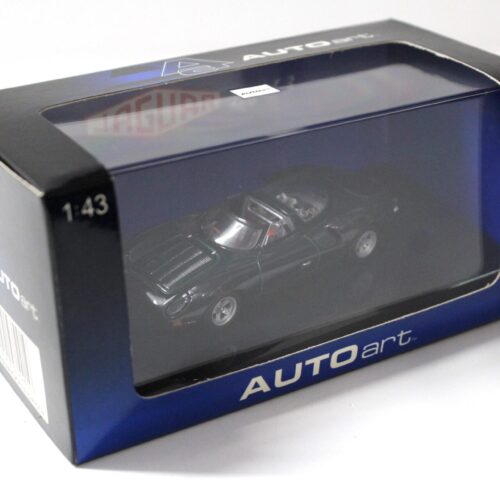 1:43 AUTOart Jaguar XJ 13 green