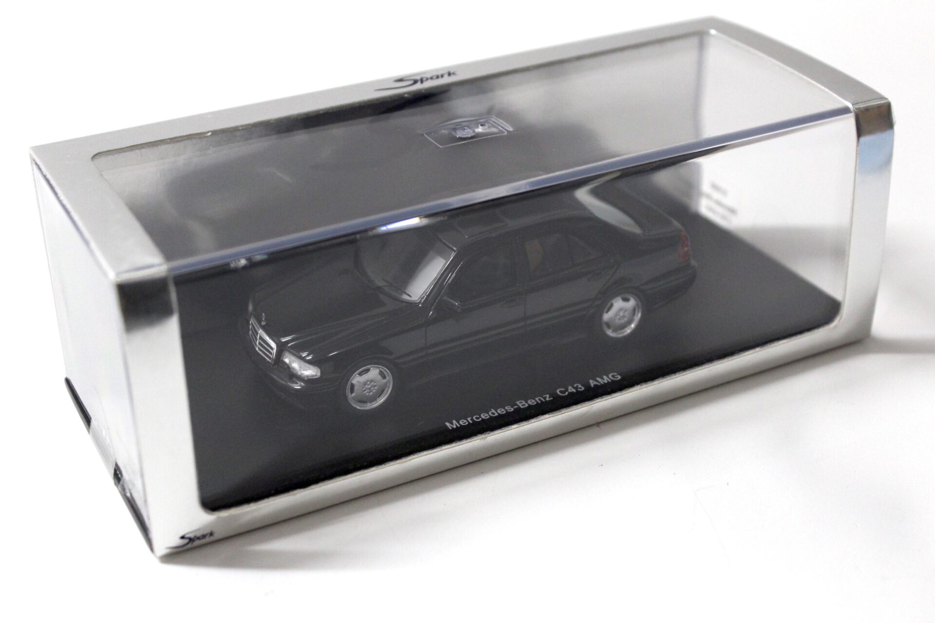 1:43 Spark Mercedes C43 AMG Sedan black 2000