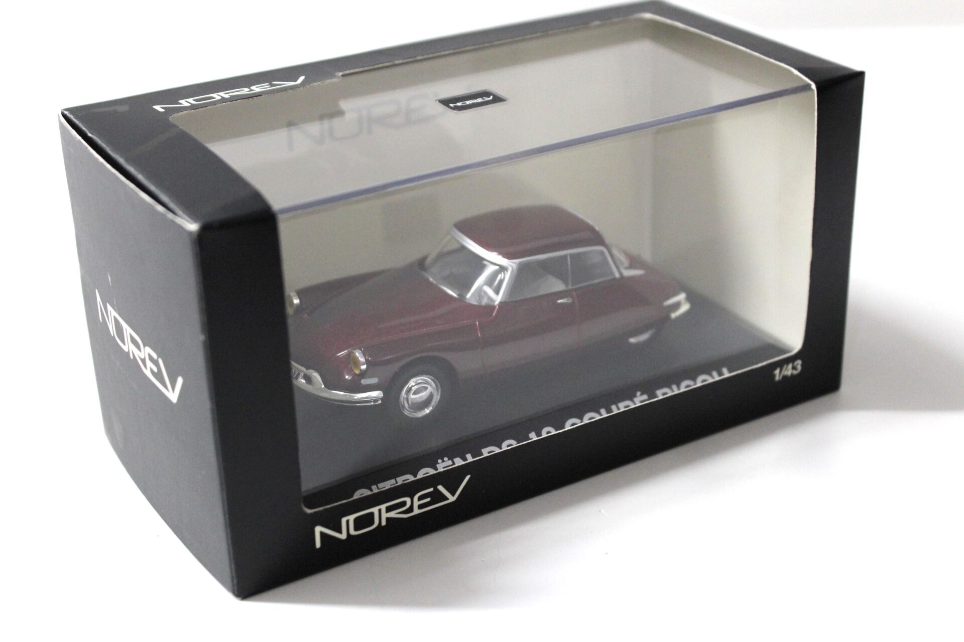 1:43 Norev Citroen DS 19 Coupe RICOU dark red 1959