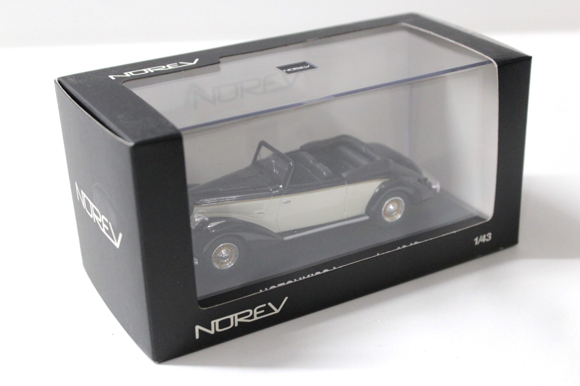 1:43 Norev Hotchkiss Languedoc 1949 Convertible black/ beige