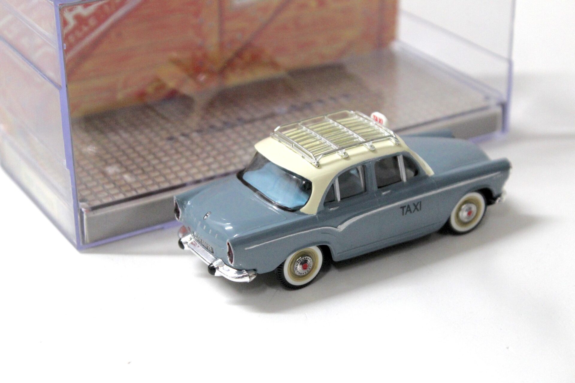 1:43 Norev Simca Aronde P60 Sedan TAXI 1960 blue/ white