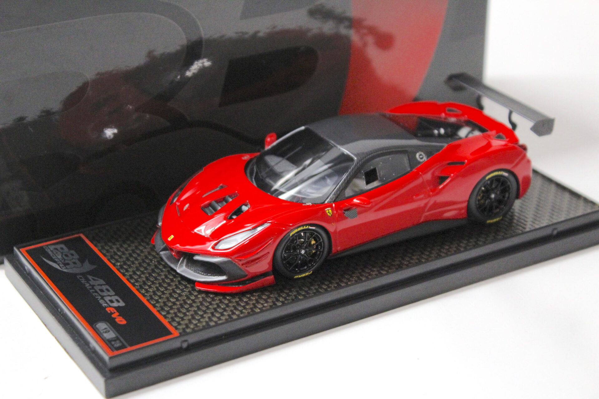 ID 55765 orig 1.jpg 1:43 BBR Ferrari 488 Challenge EVO 2020 Rosso Corsa 322/ Carbon roof Limited 28 pcs.