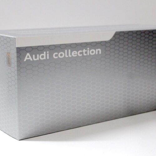 1:18 Minichamps Audi Q7 Argus brown DEALER VERSION