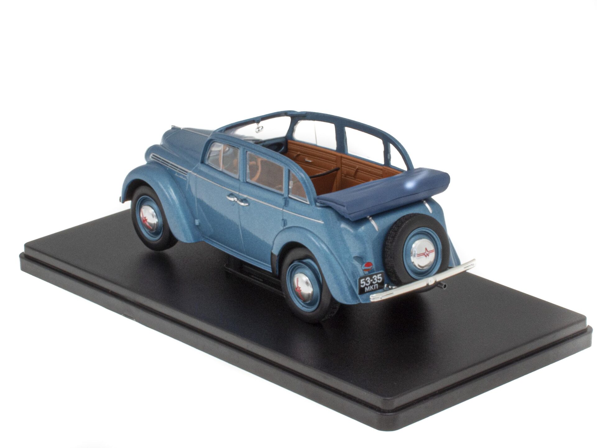 1:24 Hachette East Legendary Moskvitch 400-420A open Top blue 1949