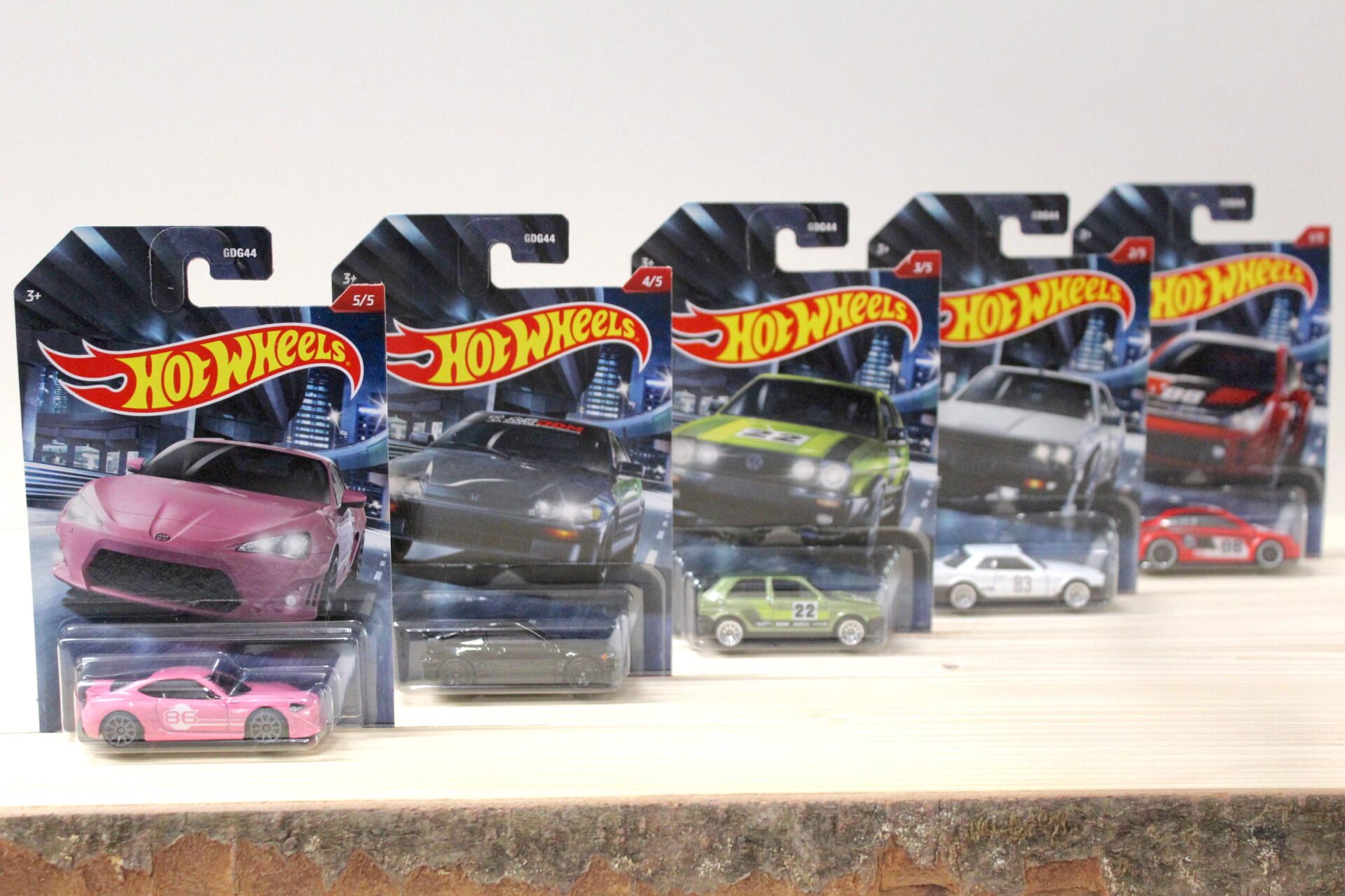 1:64 Hot Wheels Automotive Themed Set 5 pcs. VW, Ford, Nissan, Honda, Toyota