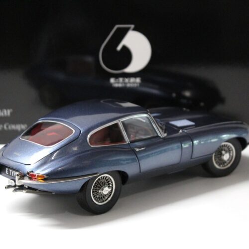1:18 Kyosho Jaguar E-Type Coupe RHD Dark blue metallic - Diecast/ openings