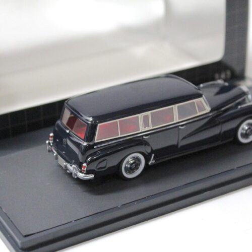 1:43 Matrix 1956 Mercedes 300C Binz 300C Wagon dark blue