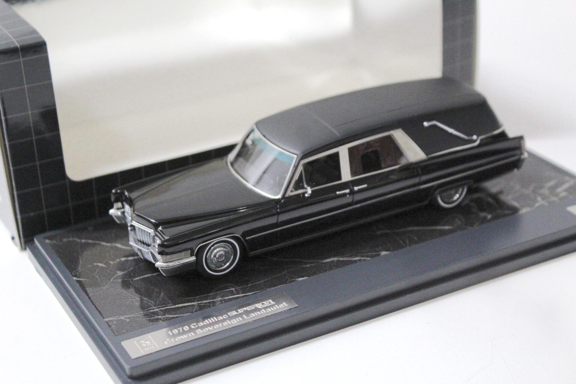1:43 Matrix 1970 Cadillac Superior Crown Sovereign Regal Landaulet Hearse black