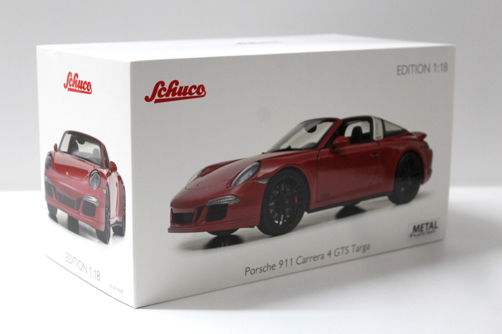 1:18 Schuco Porsche 911 (991.1) Carrera 4 GTS Targa Karmin red