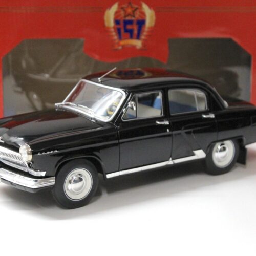 1:18 IST Wolga Volga GAZ 21R Limousine "Volga" 1966 black