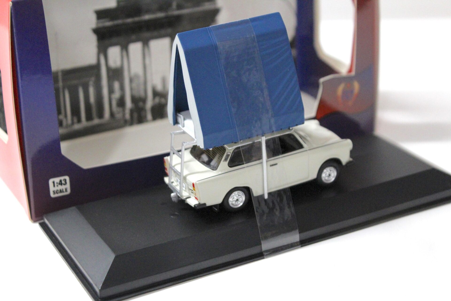1:43 IST Models 1980 Trabant 601S Limousine Camping grey/ blue