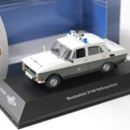 1:43 Cars&Co IST Moskwitch 2140 Sedan Volkspolizei VP green/ white