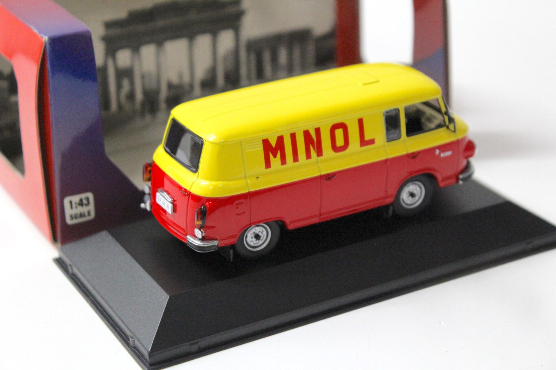 1:43 IST Models Barkas B1000 Kastenwagen MINOL 1960 red/ yellow