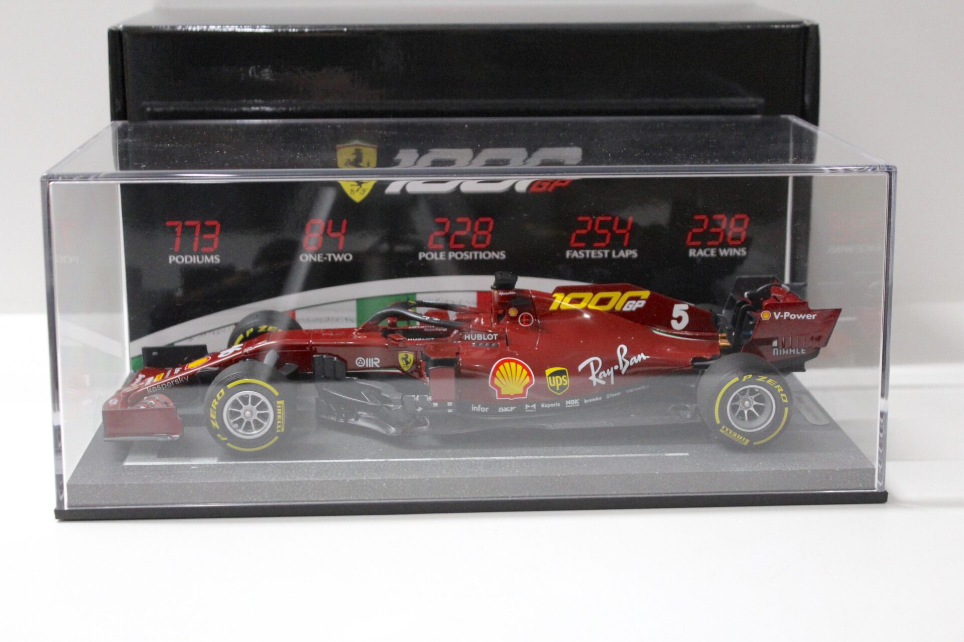 1:18 BBR F1 Ferrari SF1000 GP Tuscany - 1000 GP Museum Galleria PRESS VERSION