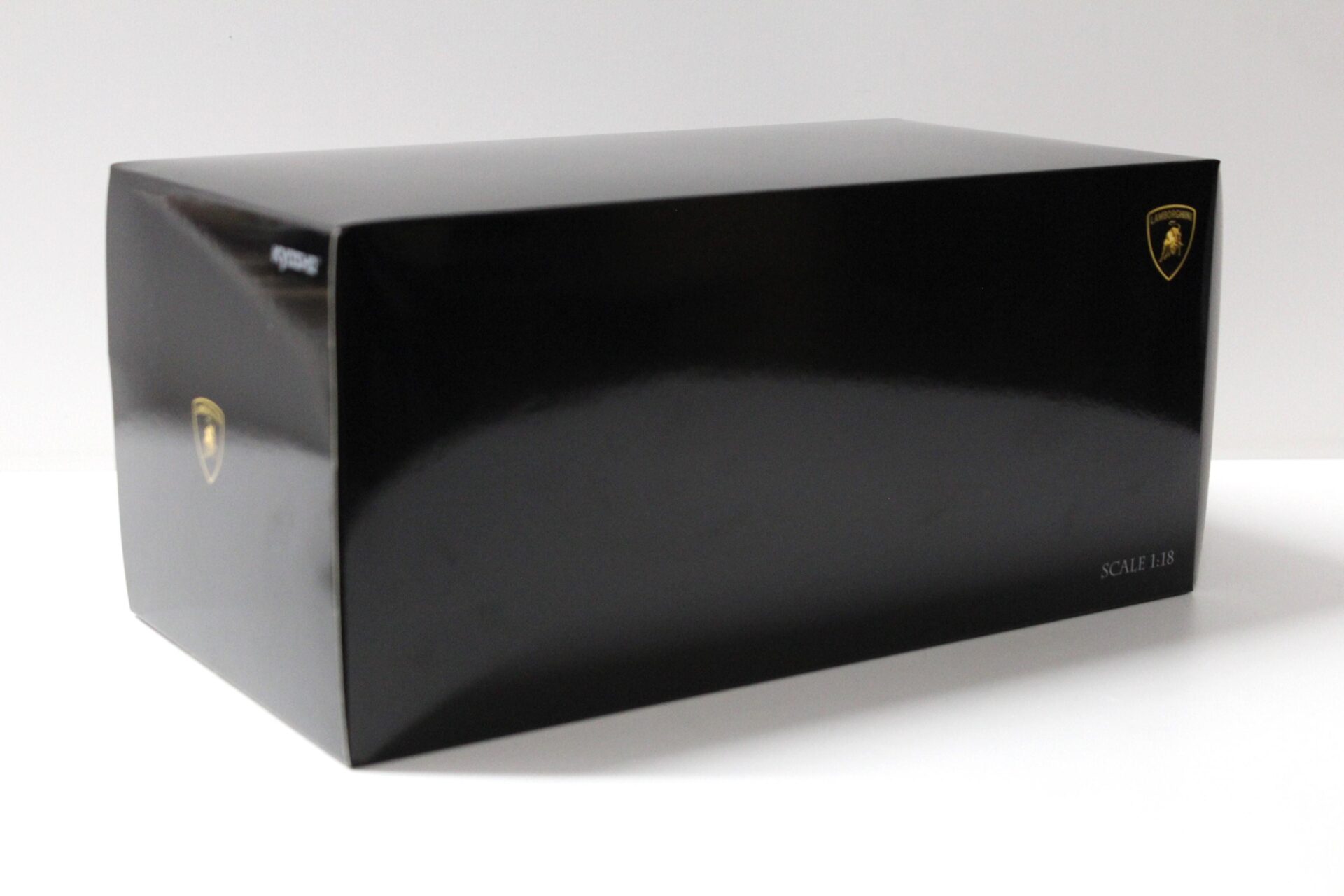 1:18 Kyosho Lamborghini Miura S red/ gold