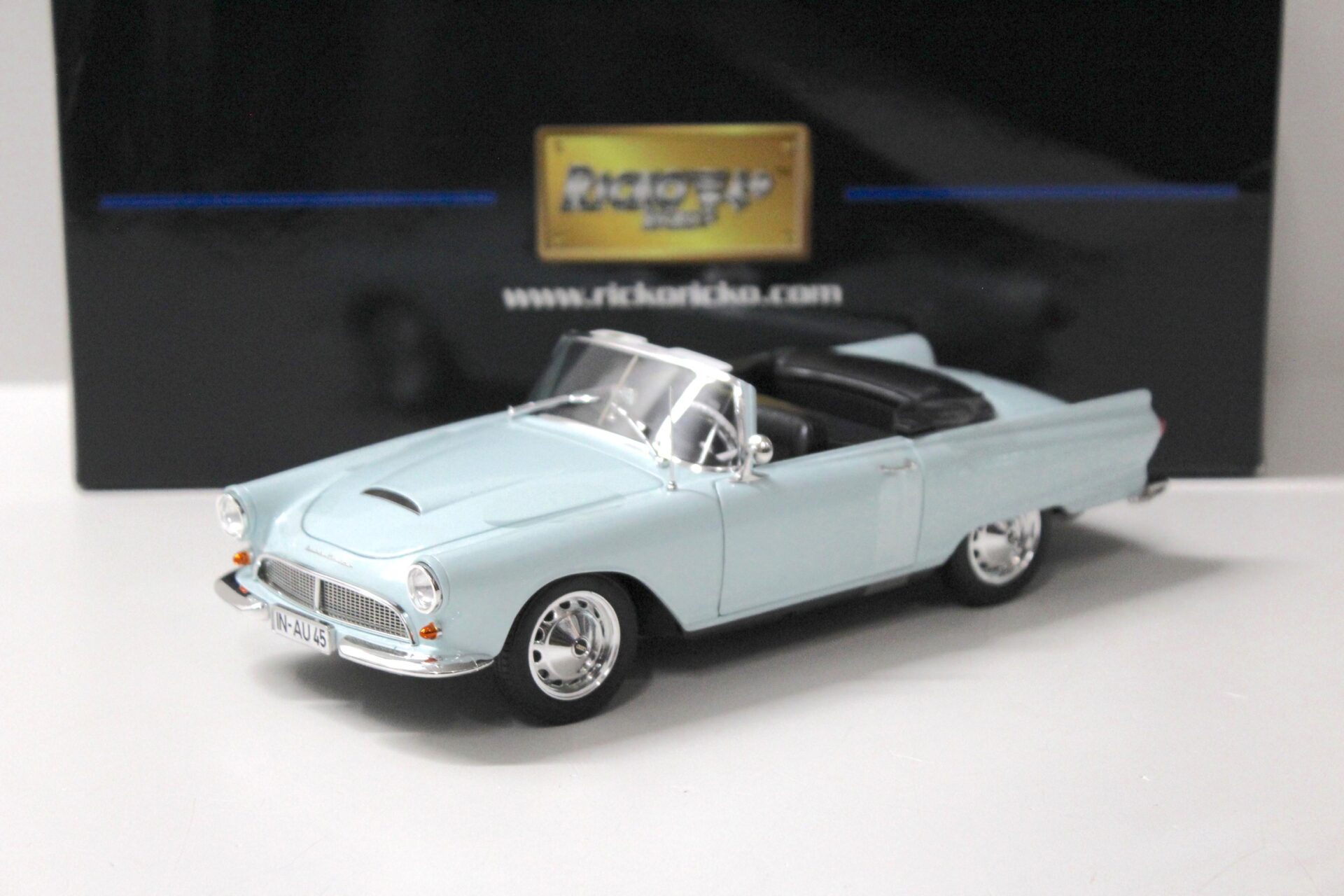 ID 57521 orig 1.jpg 1:18 Ricko Auto Union 1000SP Roadster light blue