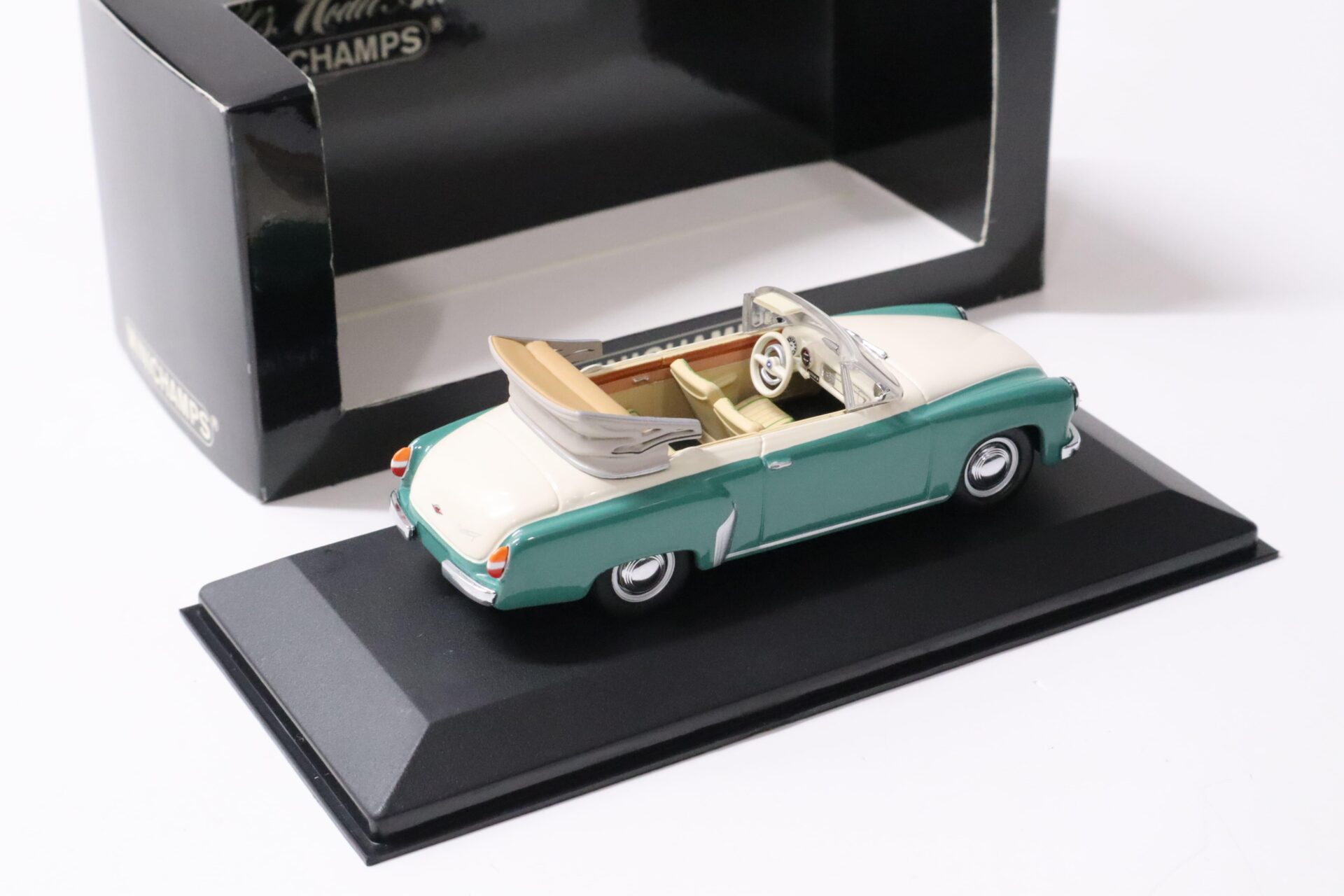 1:43 Minichamps Wartburg 312 Cabriolet 1958 Seiden green/ white