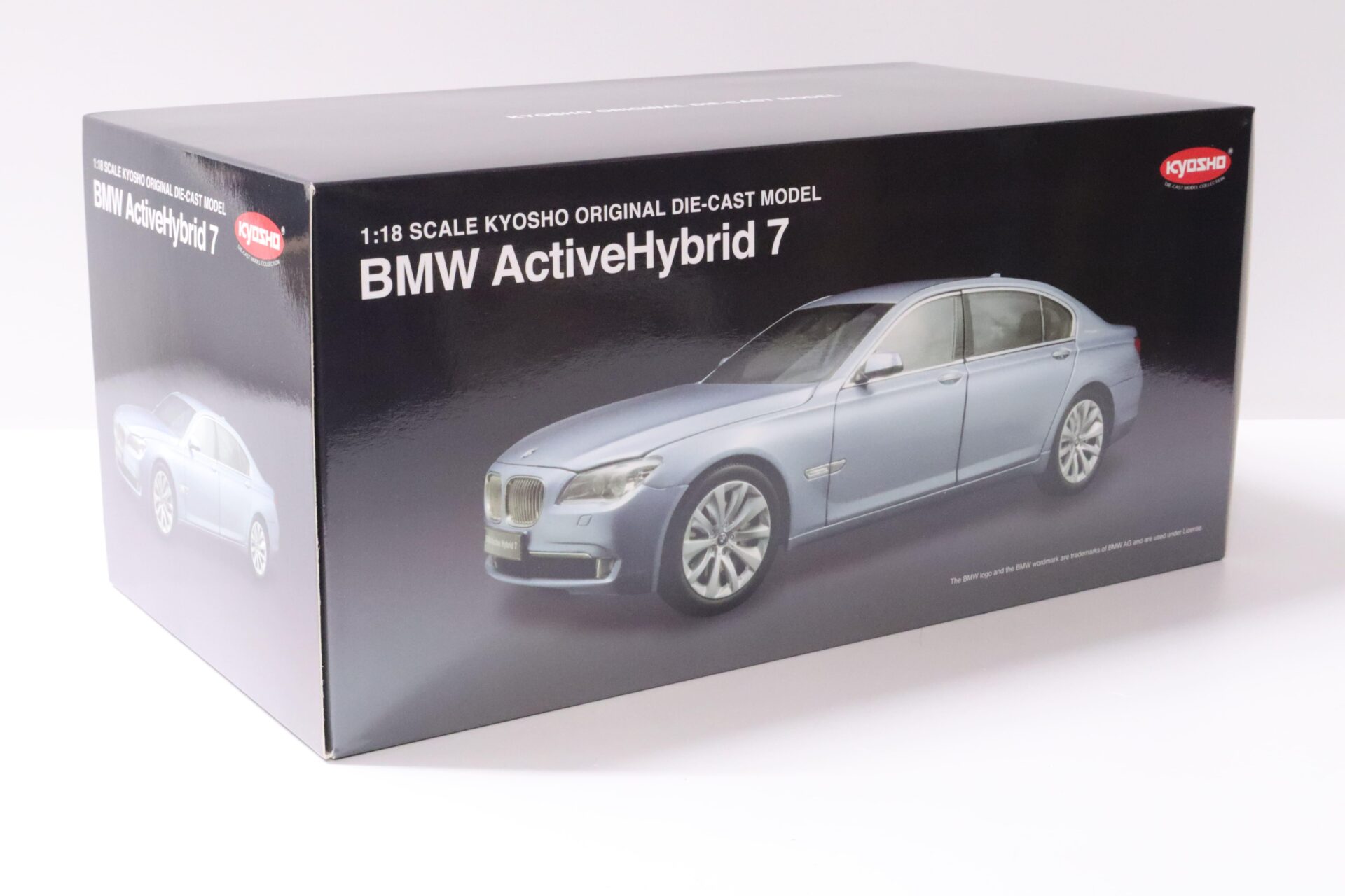 1:18 Kyosho BMW 7 Series F02 Active Hybrid 7 Blue Water metallic