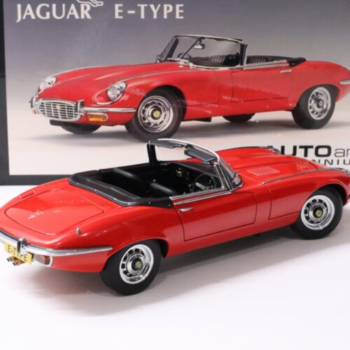 1:18 AUTOart Jaguar E-Type Roadster Series III V12 red