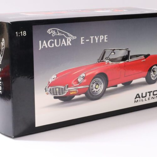 1:18 AUTOart Jaguar E-Type Roadster Series III V12 red
