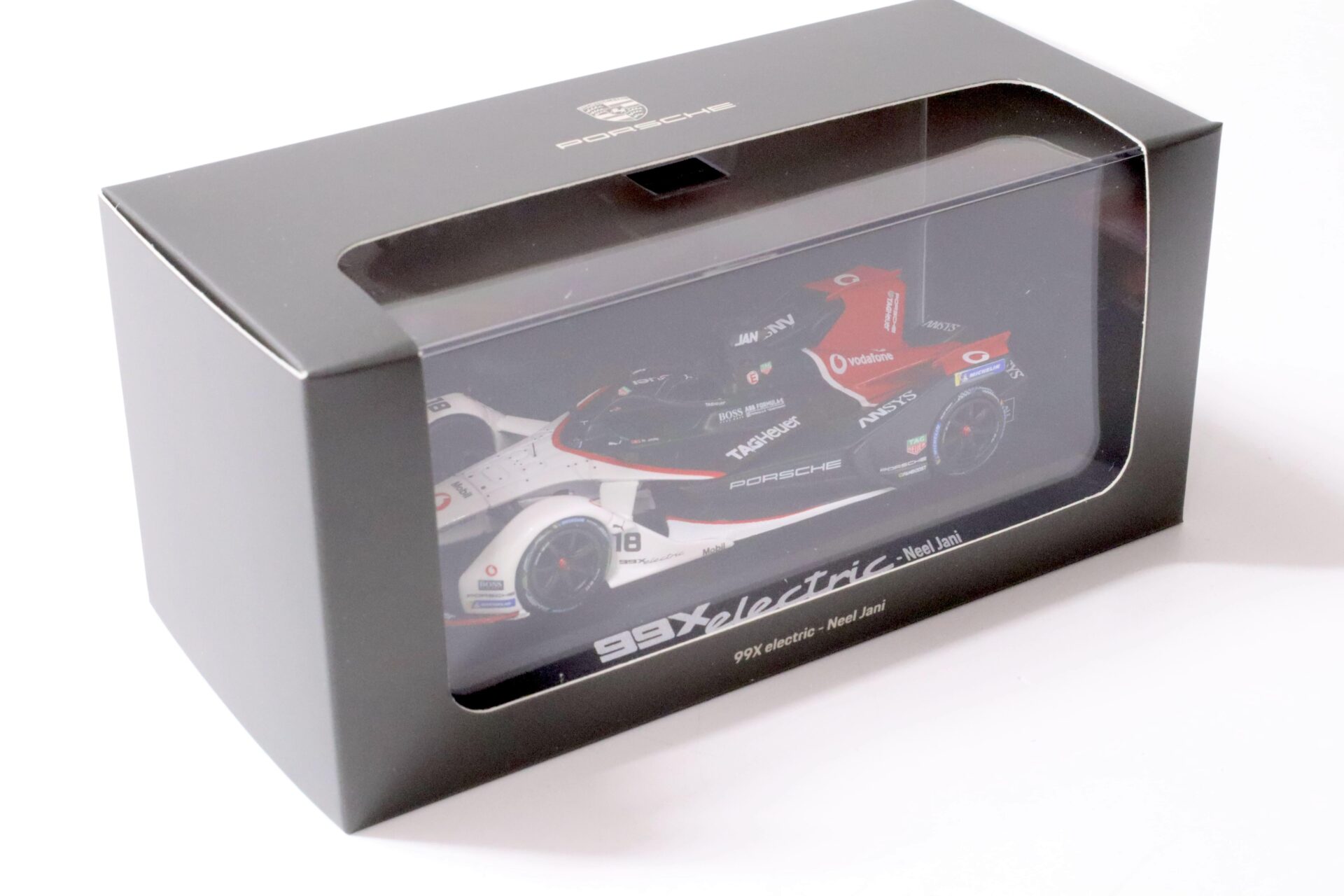 1:43 Minichamps Formel E Porsche 99X electric Neel Jani #18 DEALER VERSION SALE%%%