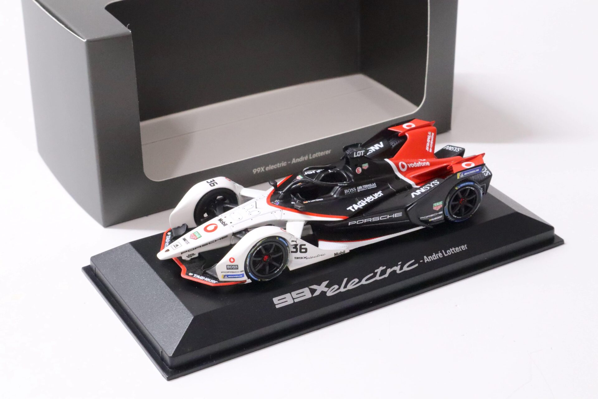 ID 58498 orig.jpg 1:43 Minichamps Formel E Porsche 99X electric Andre Lotterer #36 DEALER VERSION SALE%%%