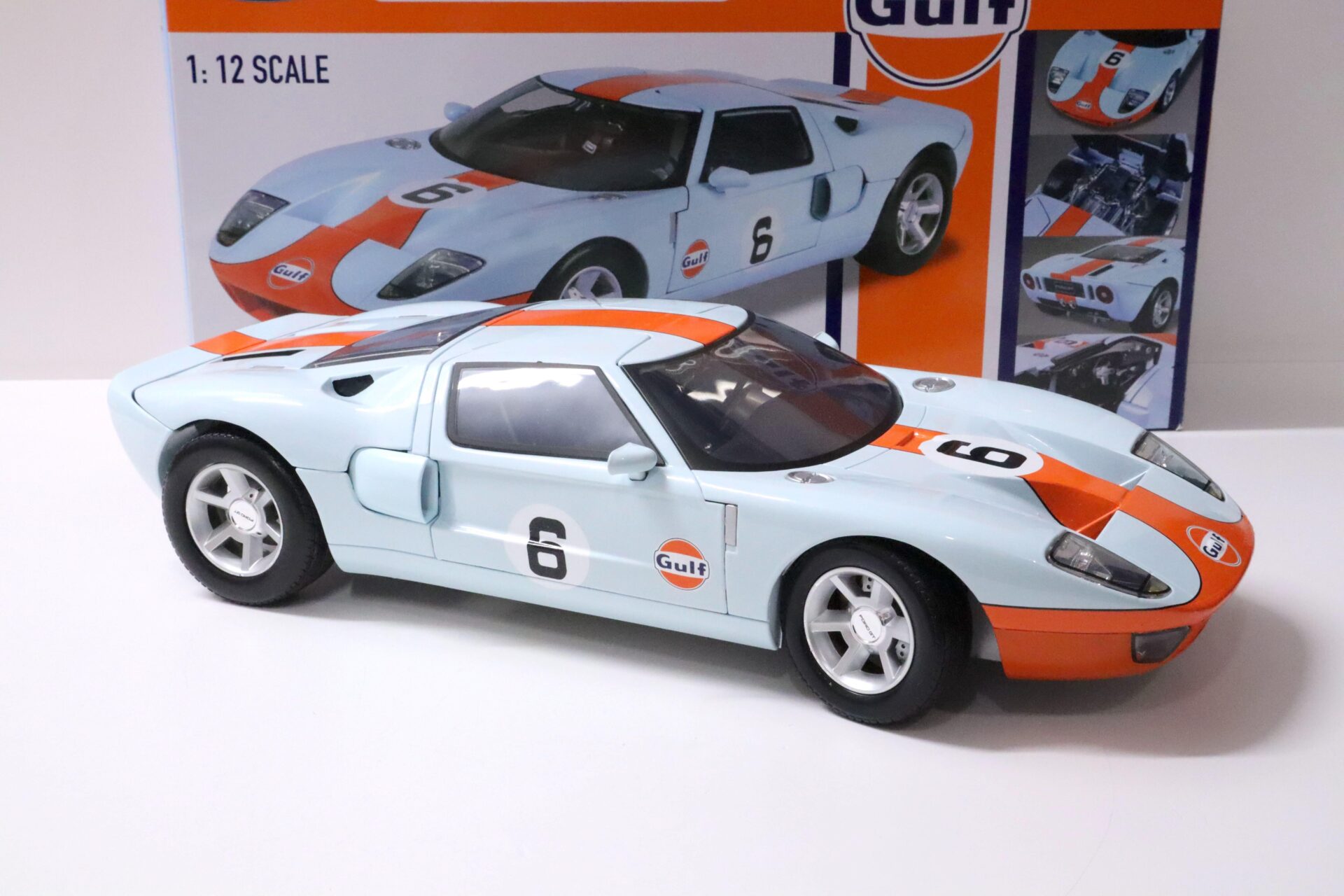 1:12 Motor Max Ford GT Concept 2004 Gulf Racing #6 light blue/ orange