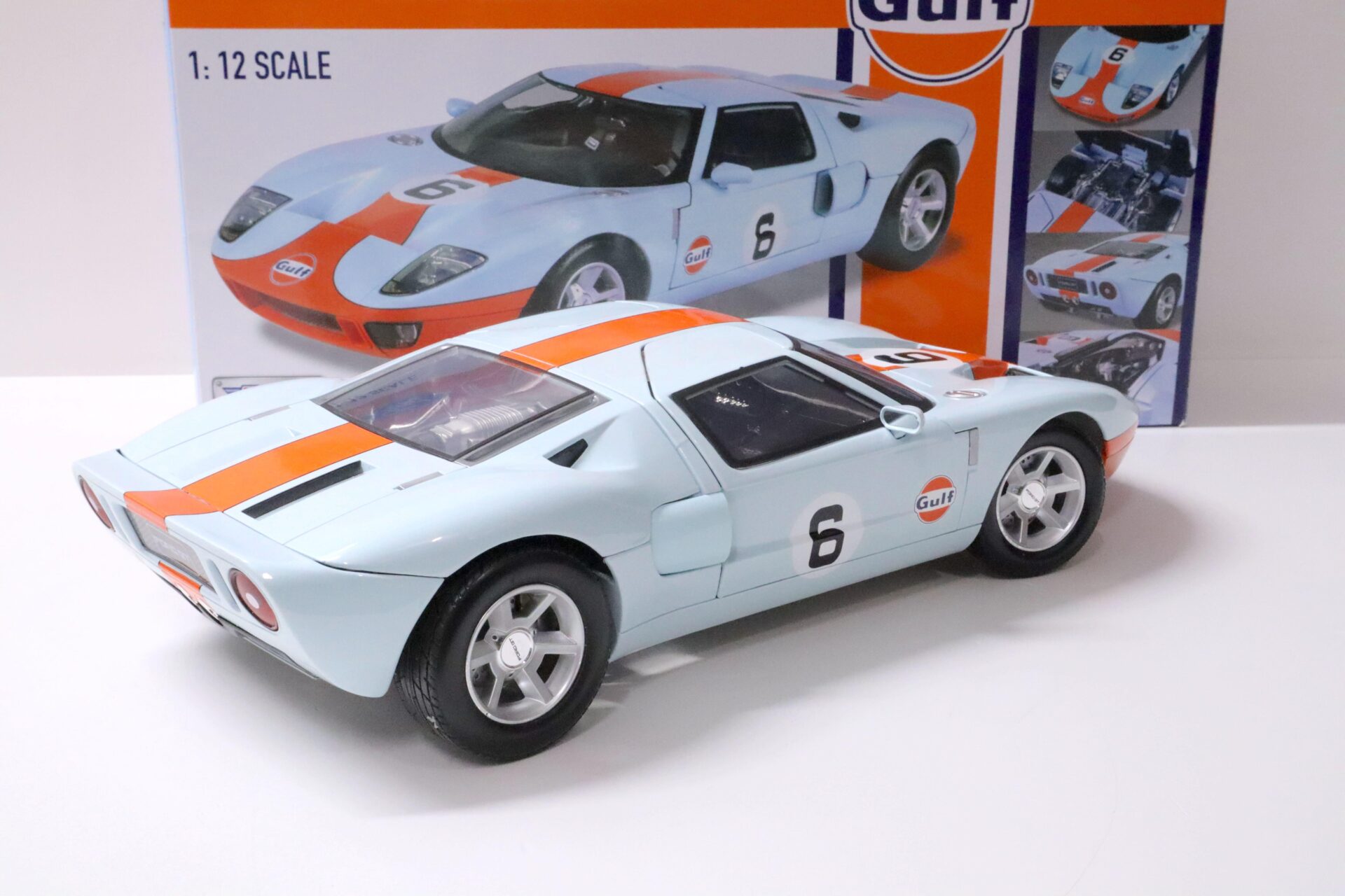 1:12 Motor Max Ford GT Concept 2004 Gulf Racing #6 light blue/ orange