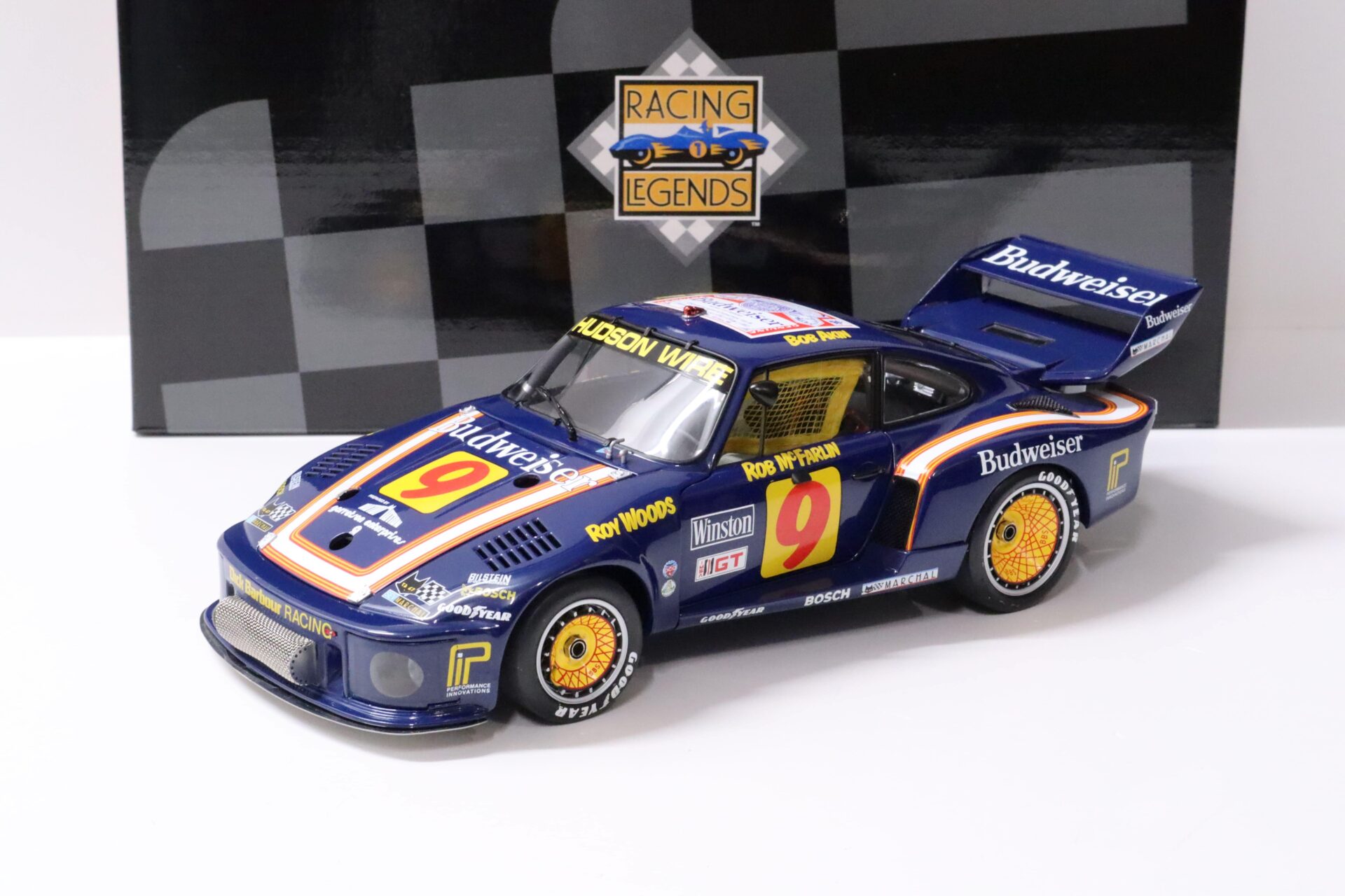 1:18 Exoto Porsche 935 Turbo 12h Winner Sebring 1979 BUDWEISER #9 Akin/McFarlin/Woods